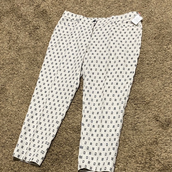 Anne Klein Denim - Anne Klein Print Design Pants Size 16 NWT